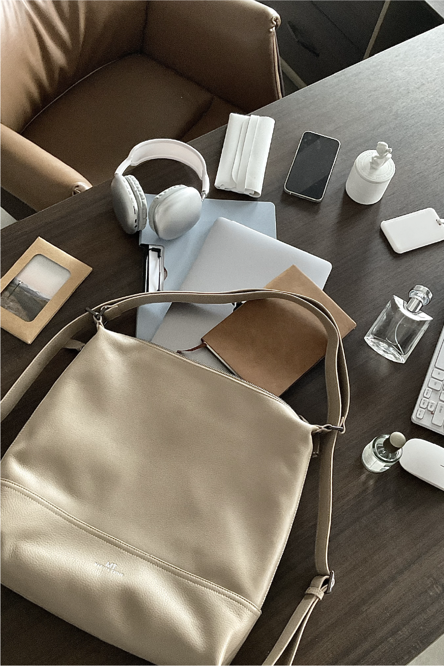 MT Versa - Multifunctional, Premium Calf Nappa Leather